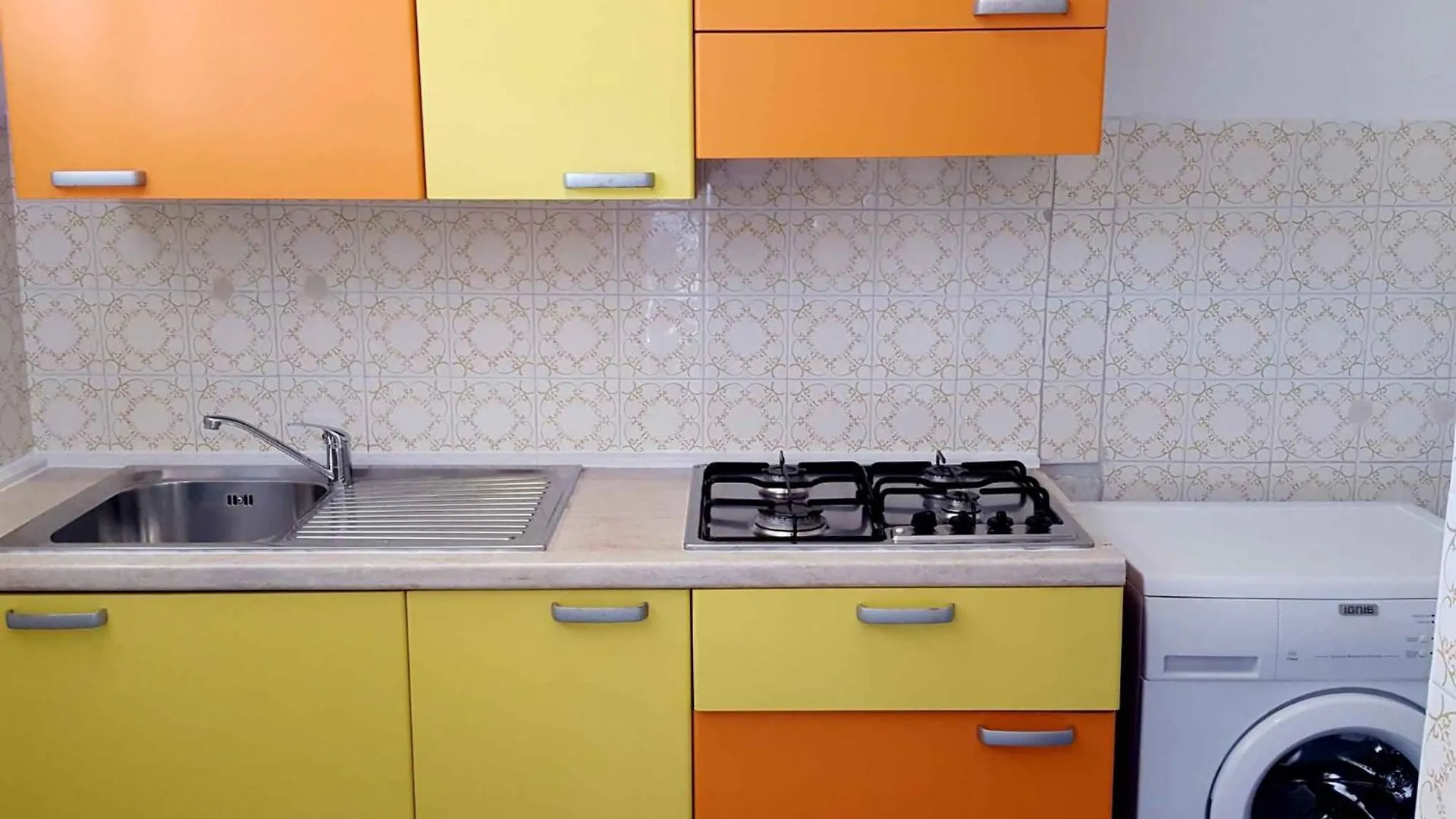 Apartments In Rosolina Mare 25084