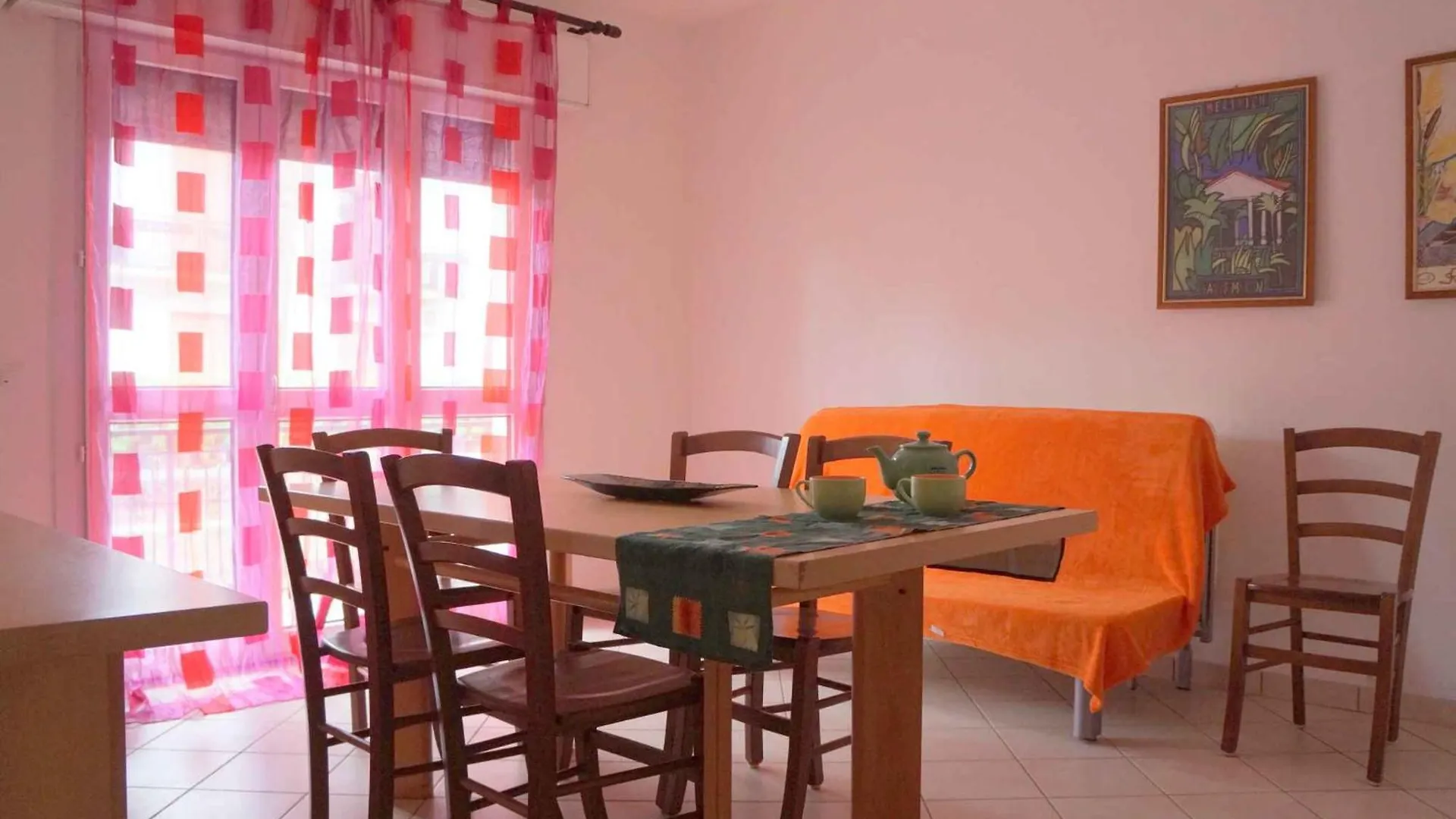 Apartments In Rosolina Mare 25084
