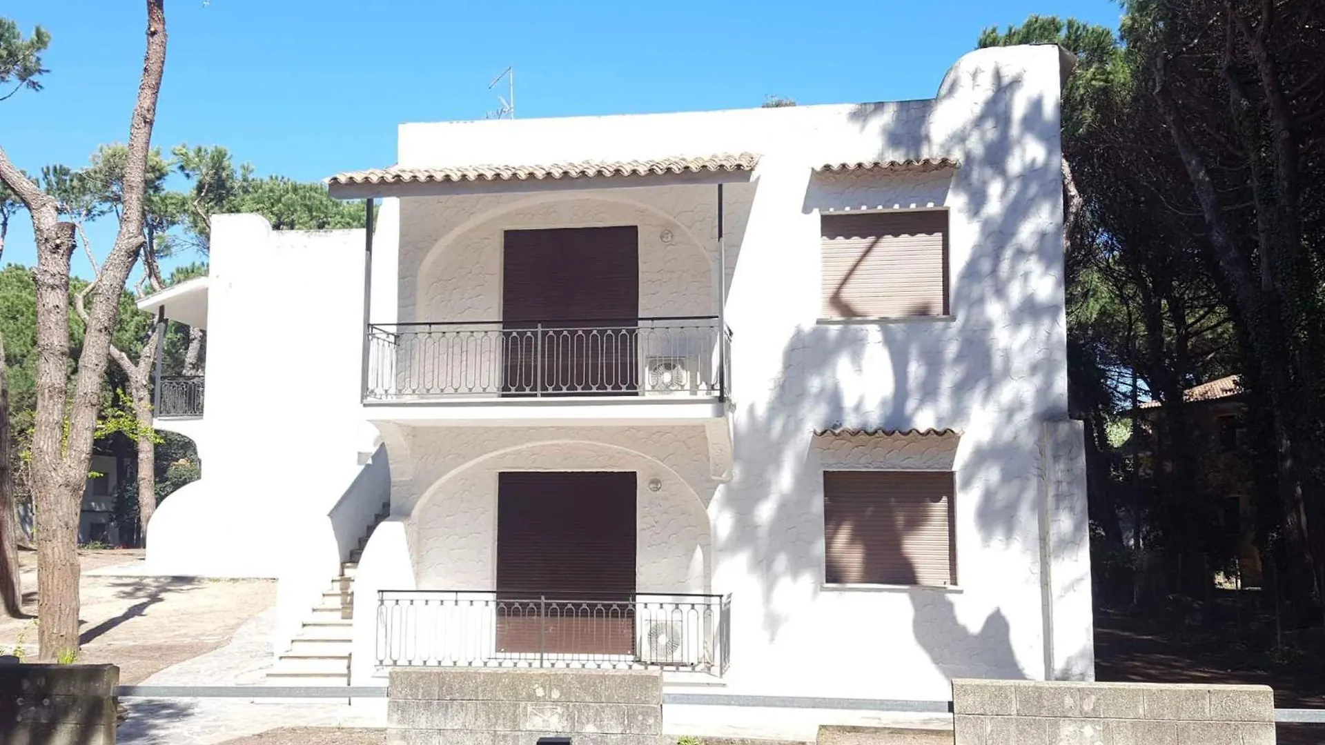 Apartments In Rosolina Mare 25084